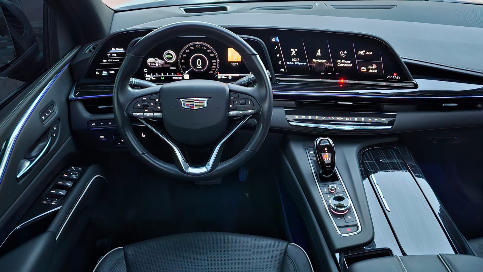 Cadillac Escalade — фото 2