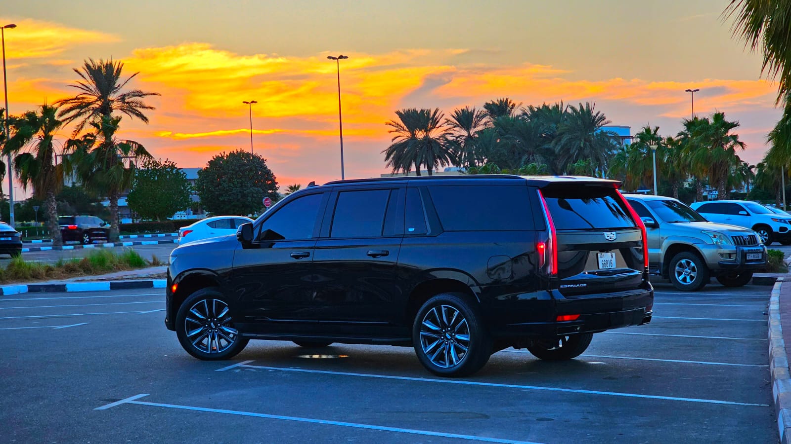 Cadillac Escalade — фото 4