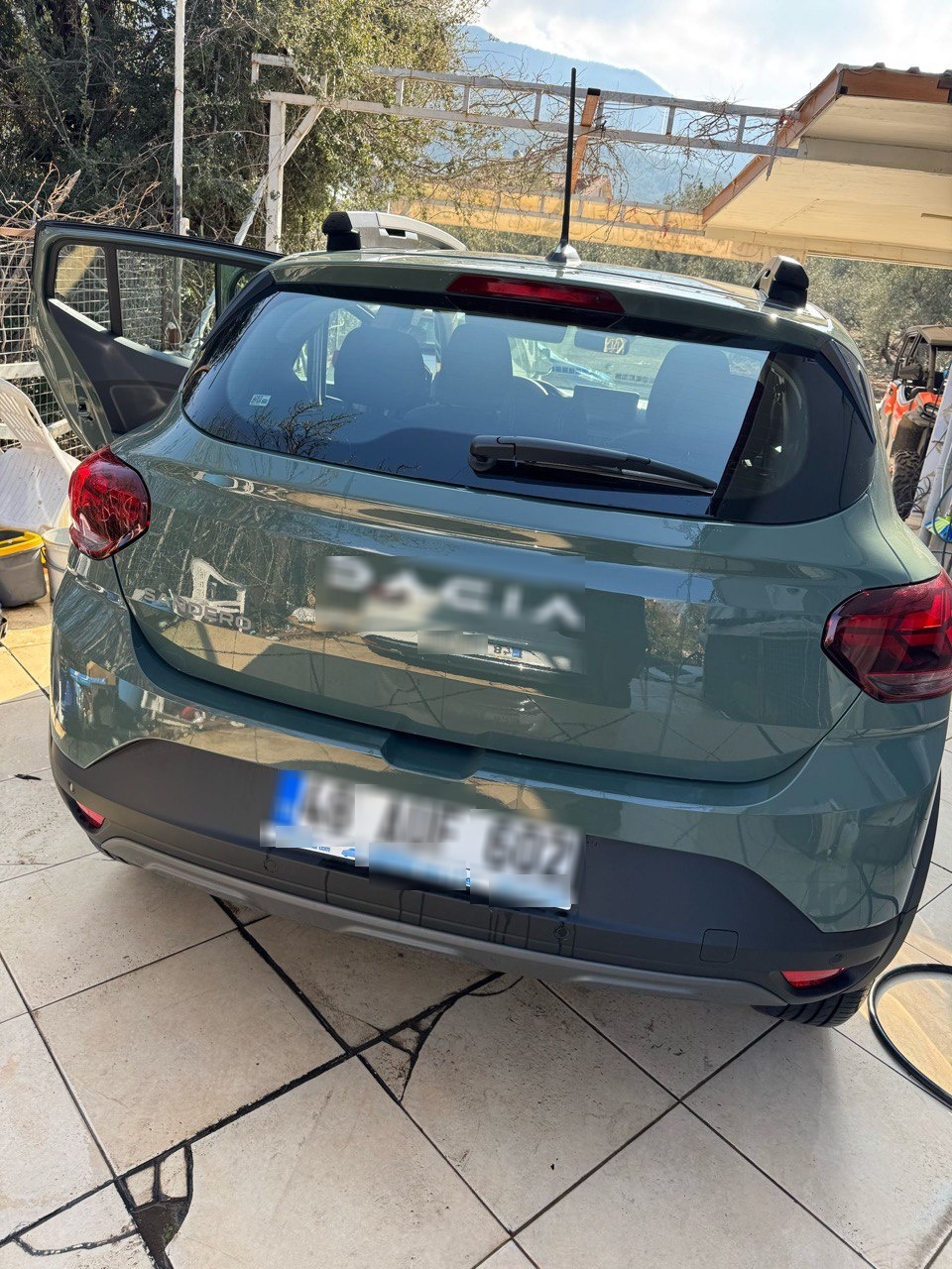 Dacia  Sandero — фото 2