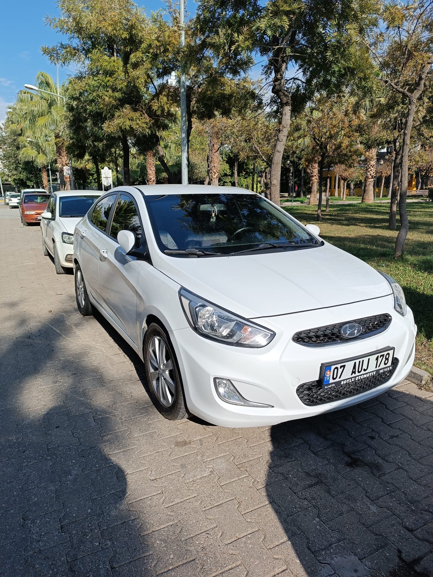 Hyundai Accent Blue 1.6
