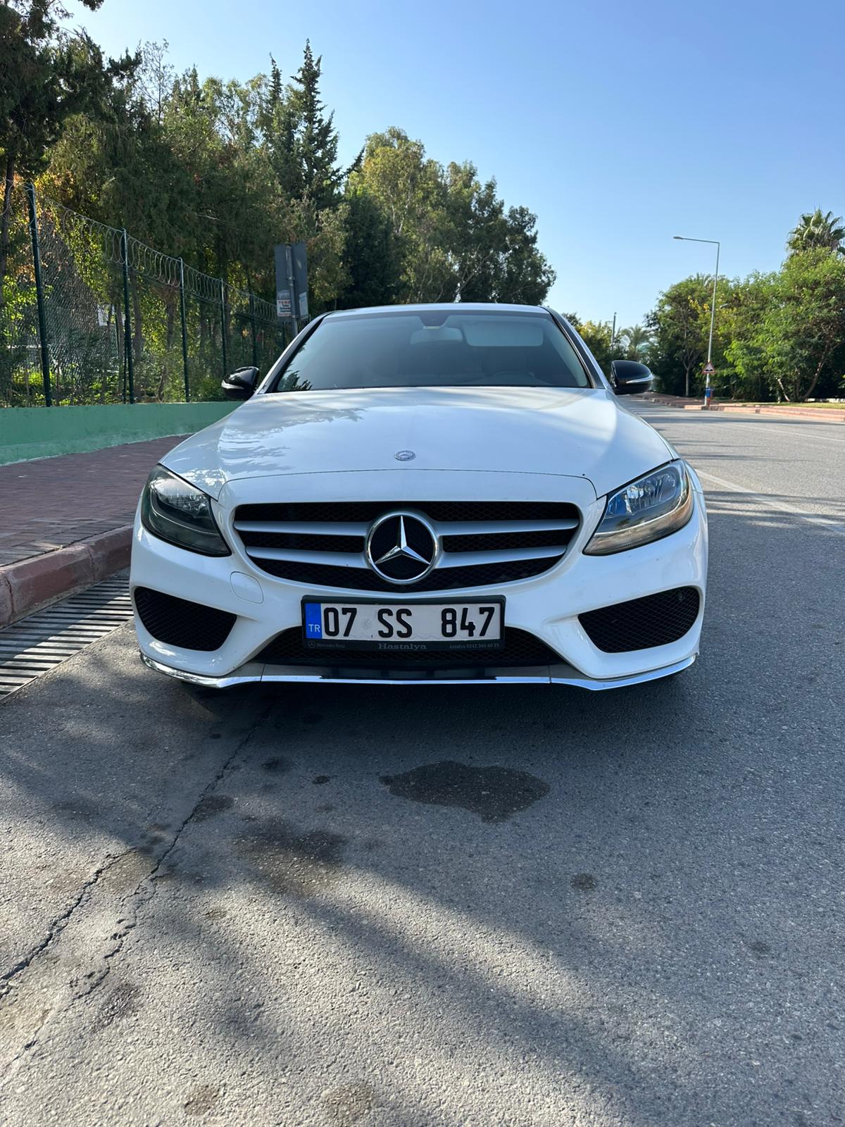 Mercedes C200
