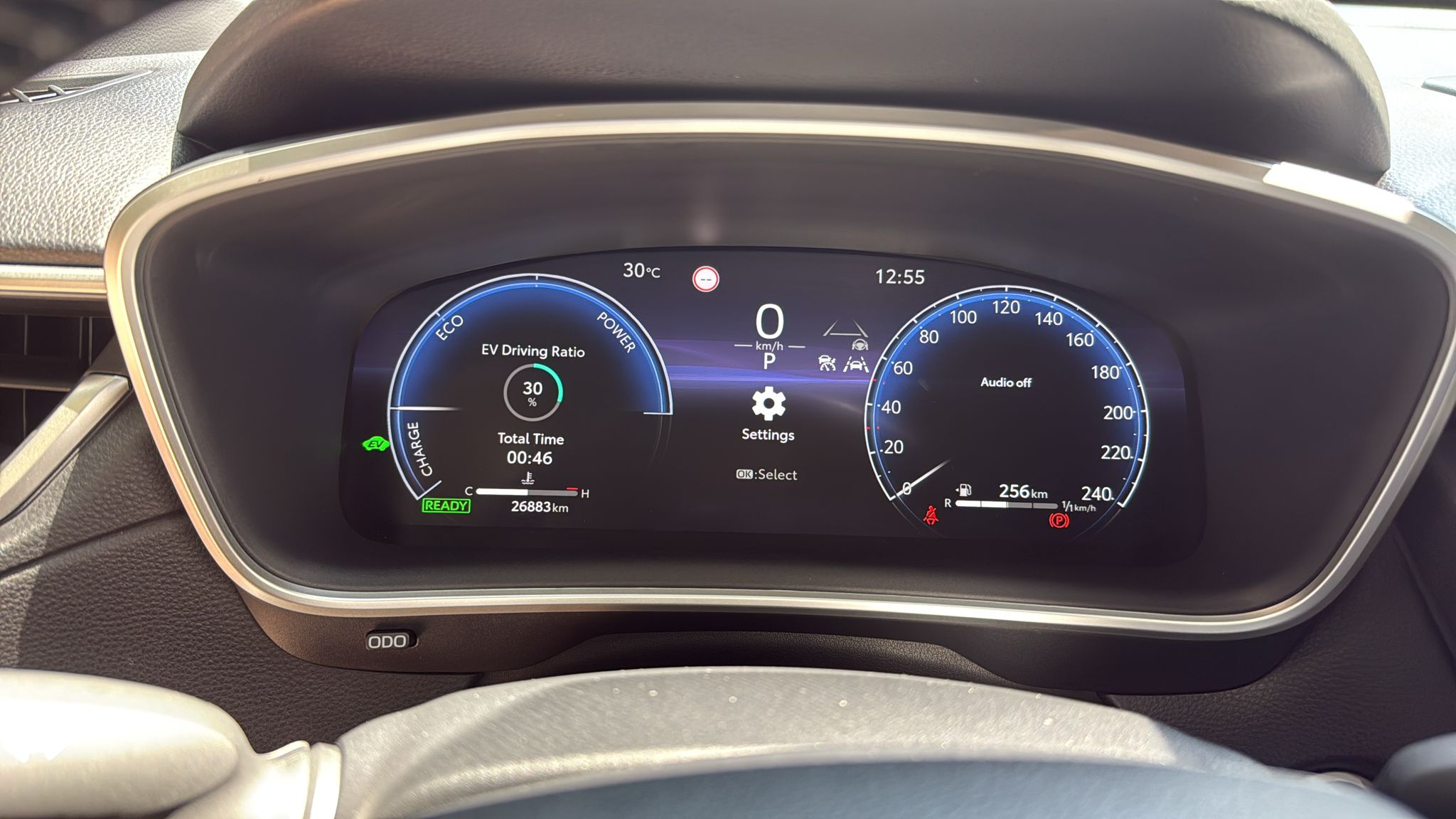 Toyota Corolla Cross 2024 — фото 3